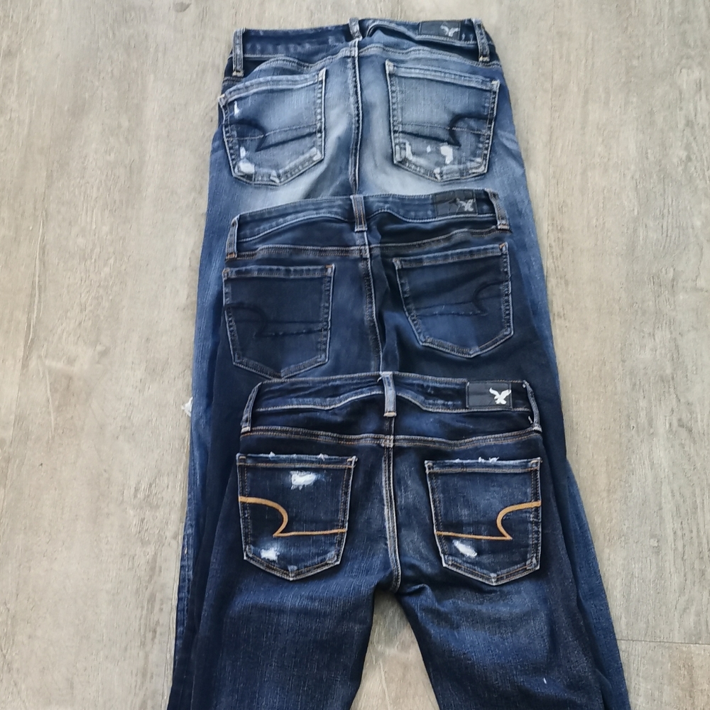 Lot of 3 AE skinny jeans